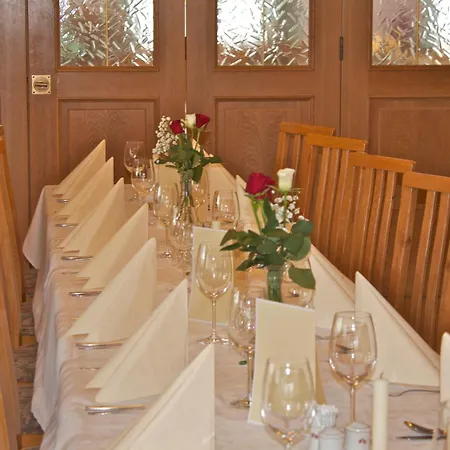 Gasthof-hotel Zur Linde Hotel 3*